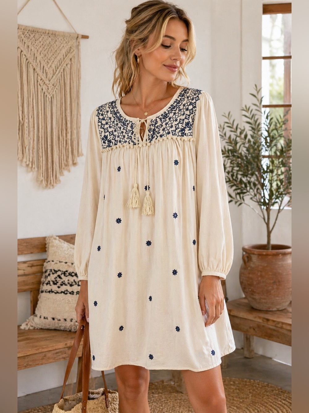 Umgee Embroidered Boho Tunic Dress Cream Blue Tassel Cottagecore Size M